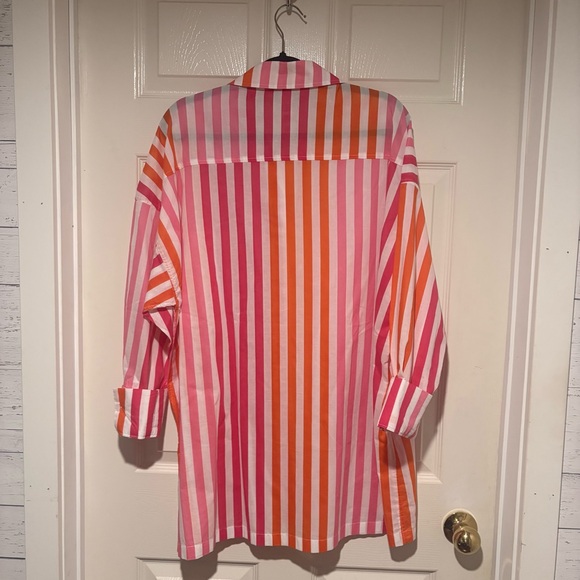 Cover up - Picture 2 of 10